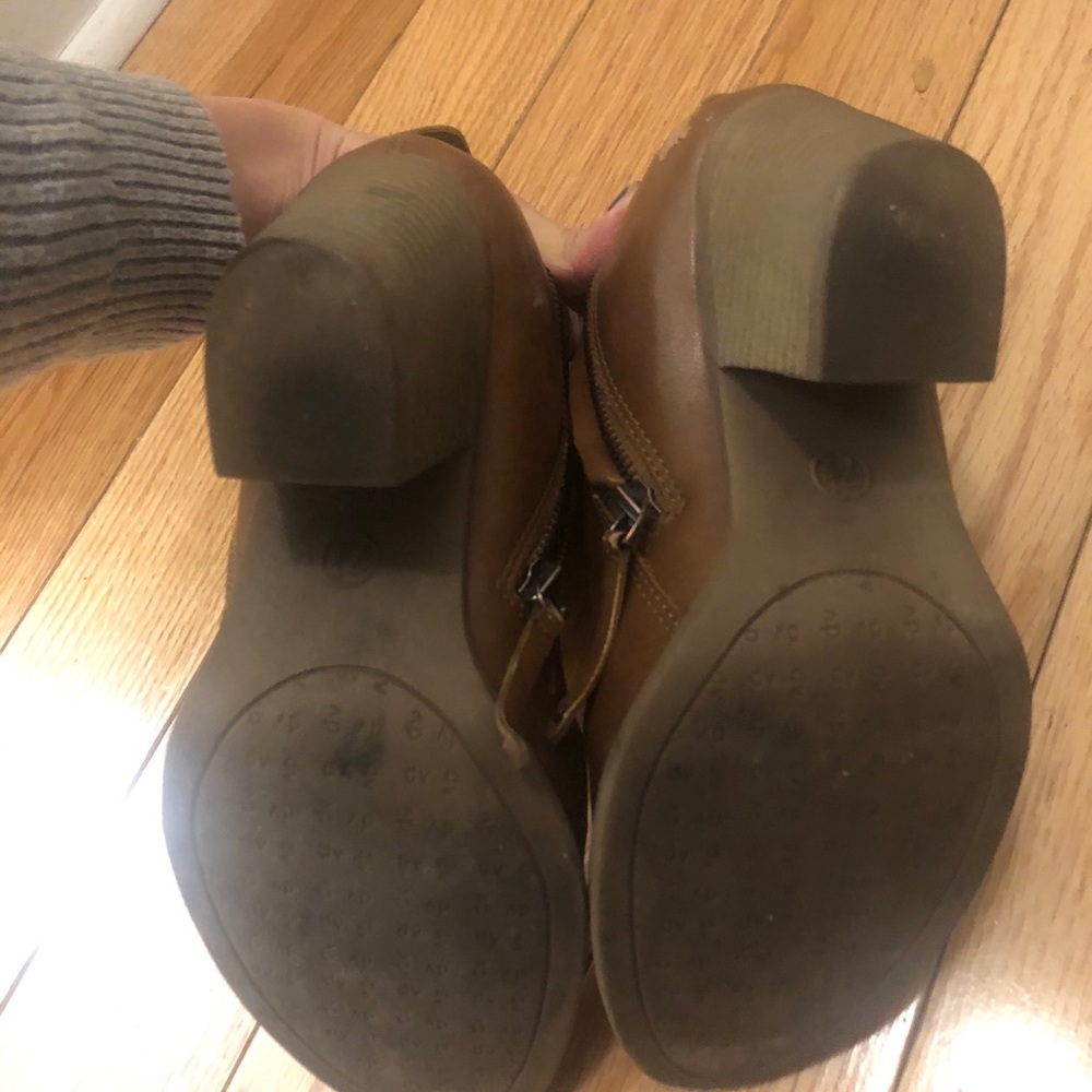 DV for Target Booties - Picture 6 of 7